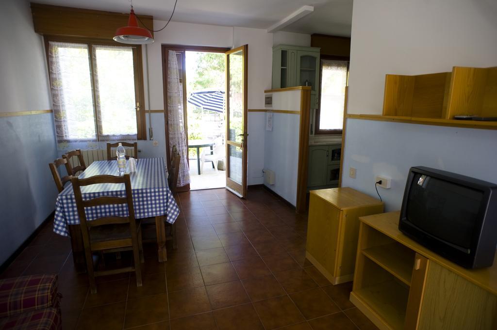 Residence Elite Marina di Campo Room photo